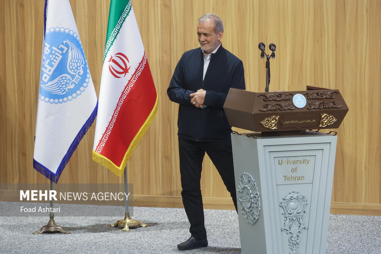 همایش«نوآوری، خلاقیت و مهندسی در ۸ سال دفاع مقدس» با حضور رئیس جمهور