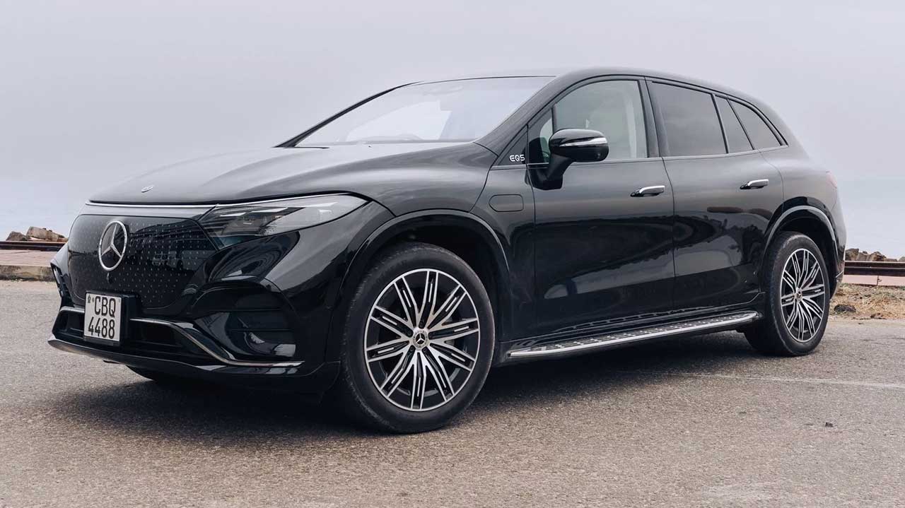 رانندگی با مرسدس EQS SUV، میراث S کلاس در قالب شاسیبلند برقی