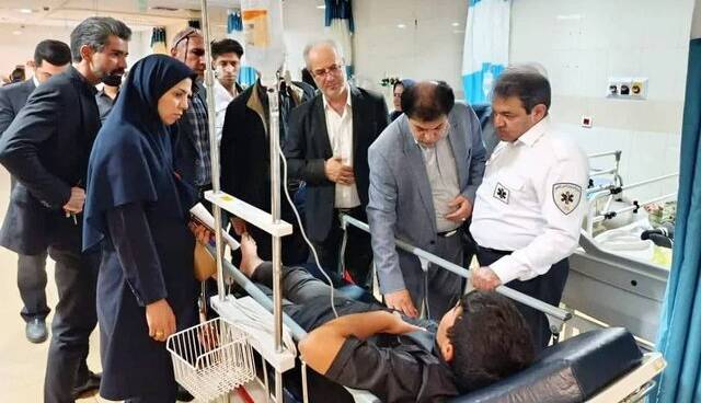 مسمومیت 50 نفر در یک تالار