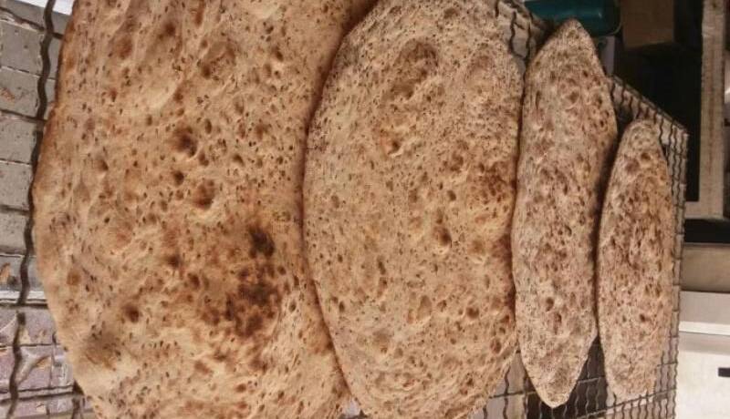 مشکلات صنفی نانوایان یارانهای در مشهد باعث شلوغی آزادپزها شد