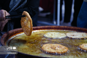 عطر نان سنتی در یزد پیچید