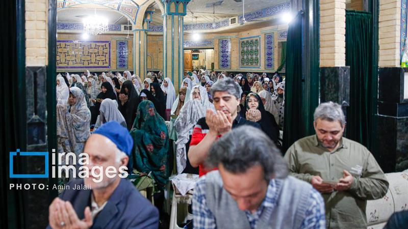 استاندار بوشهر: فعالیت مسجد باید با خانه و مدرسه پیوند داشته باشد