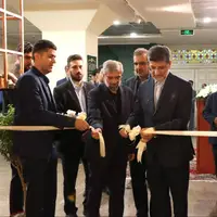 آثار نفیسی از گنجینه حرم امام رضا (ع) برای نخستین بار در تهران به نمایش در آمد