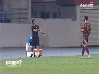 فرهاد مجیدی به دلیل حرکت غیر ورزشی از کنار زمین اخراج شد