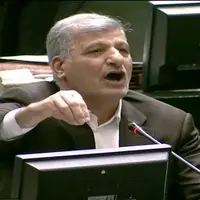 انتقاد یک نماینده از ارسال پیامک‌های حجمی به نمایندگان؛ دستگاه‌های امنیتی ورود کنند