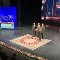 تجلیل از جمشید هاشم‌پور، احمدرضا درویش و مجید انتظامی در شبی برای سینمای مقاومت