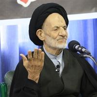 ضرورت ارتباط باتمام اقشار جامعه؛ دشمن از آن‌سو با نوجوان ماسخن می‌گوید