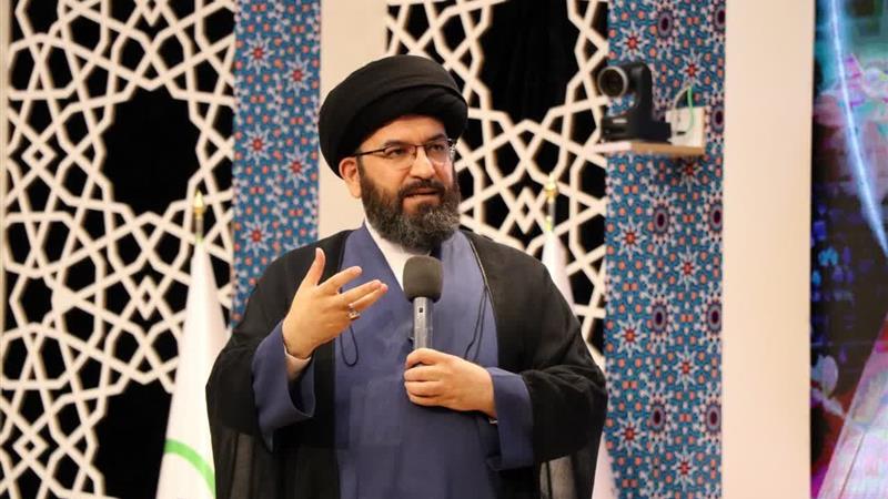 ترویج فرهنگ قرآنی در مراکز علمی سبب تربیت انسان‌های مؤمن می شود