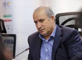 تقدیر بیژن ذوالفقارنسب رییس کانون مربیان از مهدی تاج