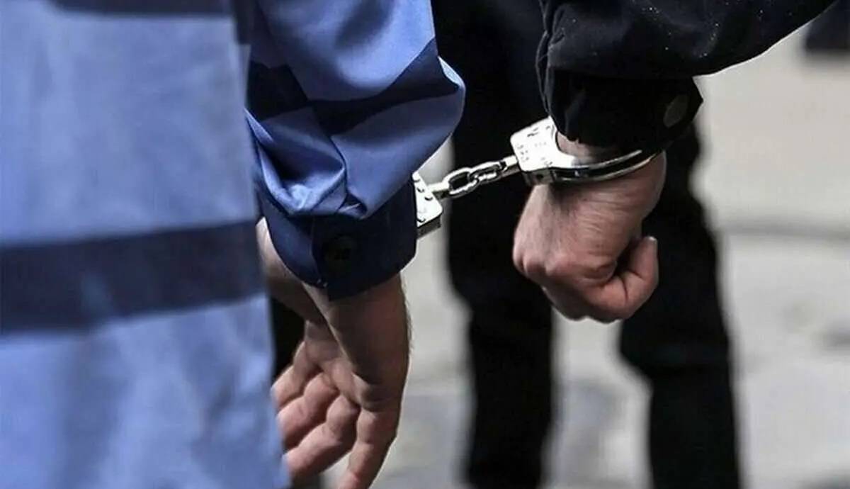 موبایل قاپی با پابند الکترونیکی