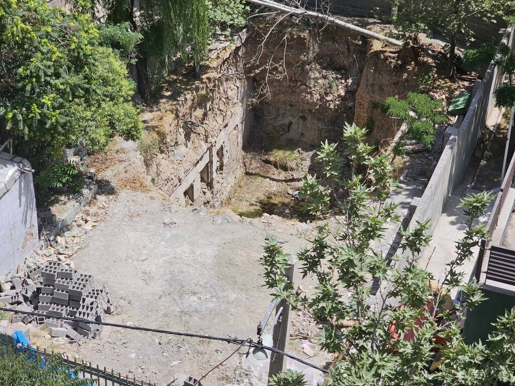 آثار کشف شده در بوستان یاس مربوط به دوران قاجار و پهلوی است