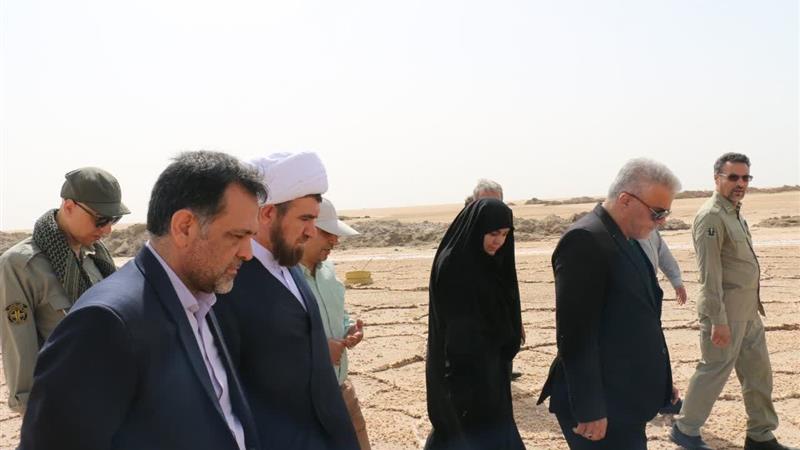 دادستان قم: با فعالیت غیر اصولی پیرامون دریاچه نمک برخورد قضایی میشود