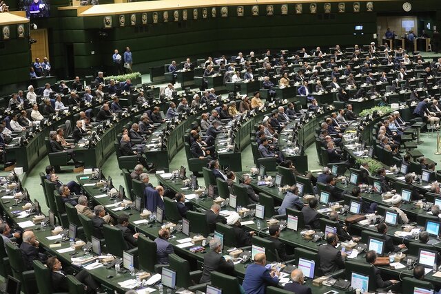 تذکر جدی مجلس به دولت درباره سازمان ملی هوش مصنوعی؛ از فعالیت‌های نمایشی پرهیز کنید