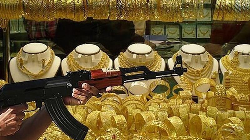  2 قاتل مسلح فراری را شناسایی کنید