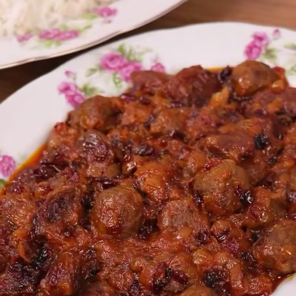 خورشت آلو لذیذ و اصیل