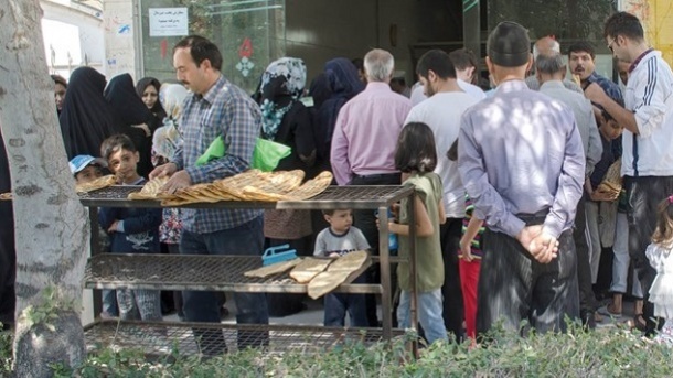 سرمقاله خراسان/ غم نان و سوپرمارکت، تره‌بار!