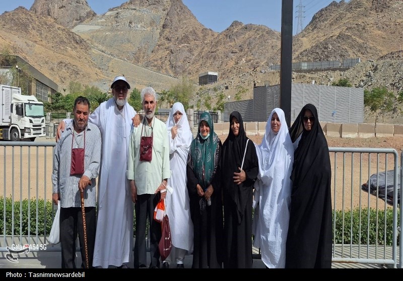 صعود حجاج اردبیلی به قله جبل النور