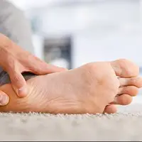 راهی برای از بین بردن خار پاشنه و سردی بدن