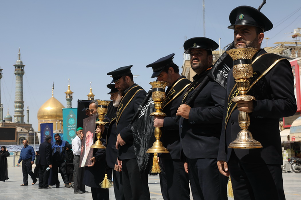 دسته عزاداری خادمان حضرت معصومه(س)