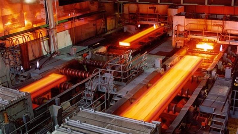 برخی کارخانههای زنجان ۹ برابر بیشتر از نیاز برق مصرف میکنند