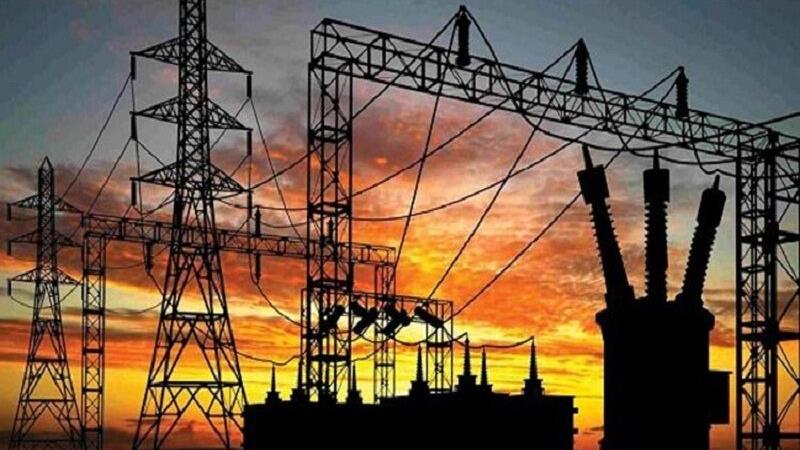 پای قیمت‌گذاری دستوری بر گلوی رونق تولید در صنعت برق