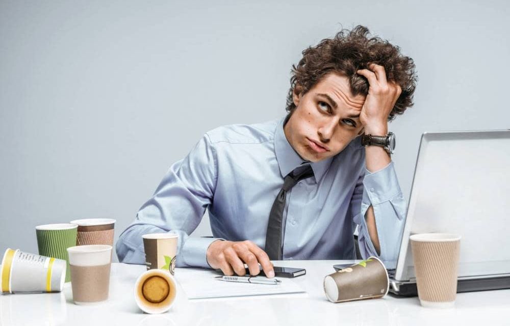 علائم بیش فعالی در بزرگسالان چیست؟