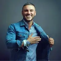 آهنگ «دارم هواتو» با صدای آرمین زارعی