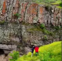 آبشار فوق العاده زیبا و دیدنی چالاچوخور در ژئوپارک حیرت انگیز دیمولی