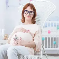 ۸ توصیهٔ مؤثر برای تسکین کمردردهای بارداری