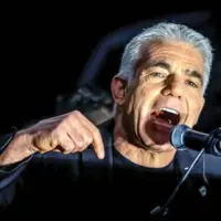 لاپید خطاب به نتانیاهو: حتی یک فواره هم به نام تو نامگذاری نمی‌شود