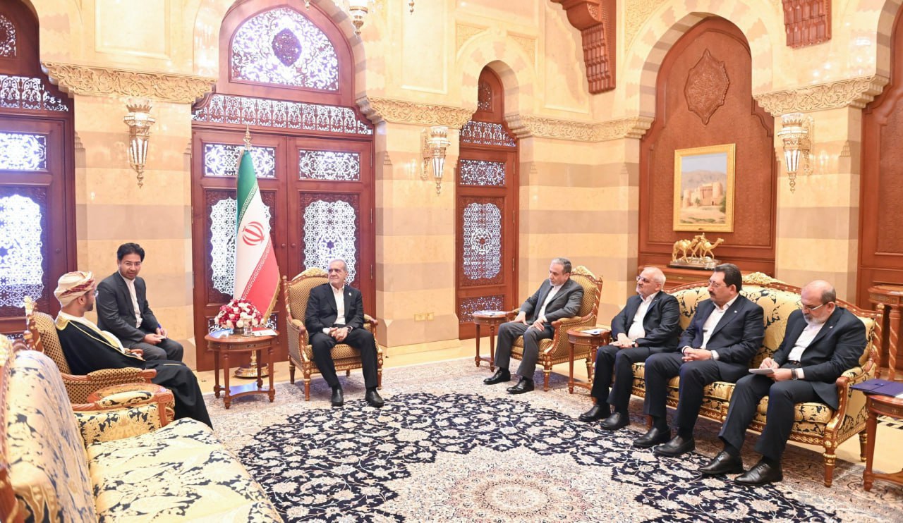 عکس/ دیدار وزیر خارجه عمان با پزشکیان