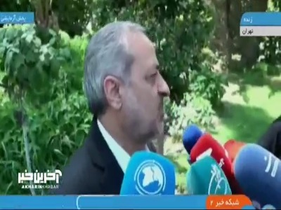 سوال خبرنگار از وزیر آموزش‌وپرورش: چرا جواب تلفن را نمی‌دهید؟