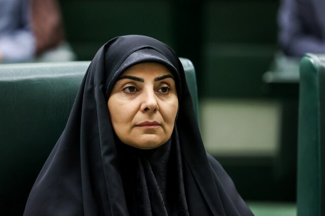 حمایت تمام قد دولت از وزیر راه و شهرسازی 