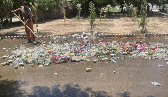 کشف و معدومسازی ۱۱۵۰ بطری مشروبات الکلی در خرمشهر