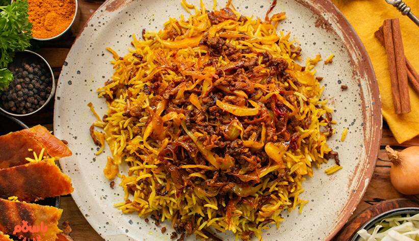 طرز تهیه کلم‌پلوی مجلسی با ترفندهای خاص