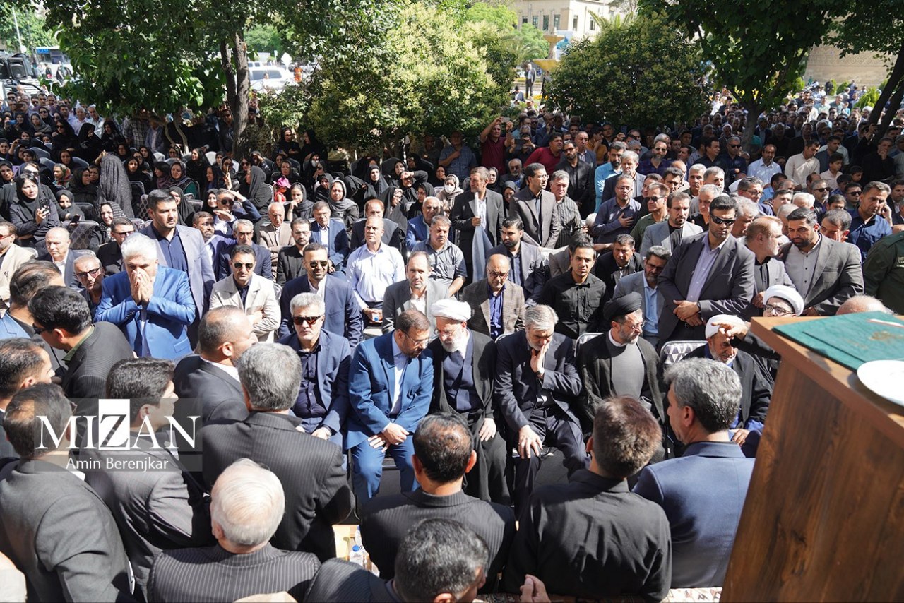 عکس/ مراسم تشییع پیکر قاضی شهید احسان باقری در شیراز
