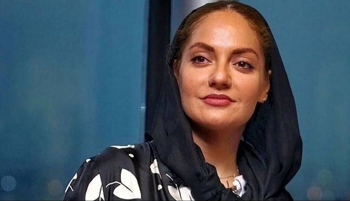 استوری غم‌انگیز مهناز افشاز از خانه مادرش