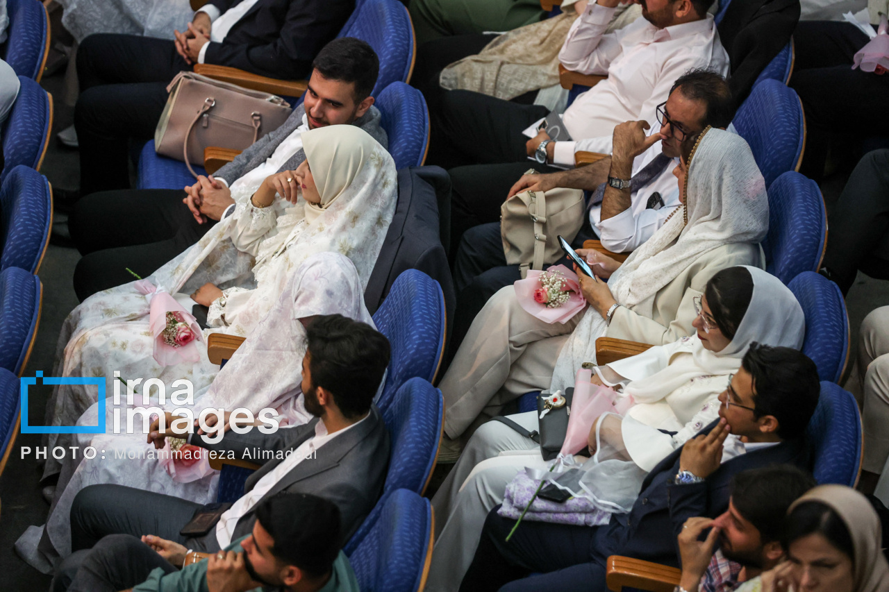 جشن ازدواج دانشجویی