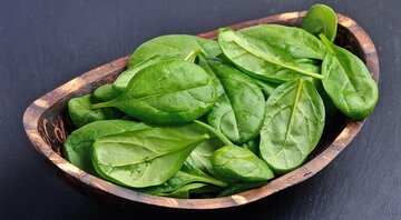 این سبزی هم ویتامین A دارد هم سبب کاهش فشار خون می‌شود