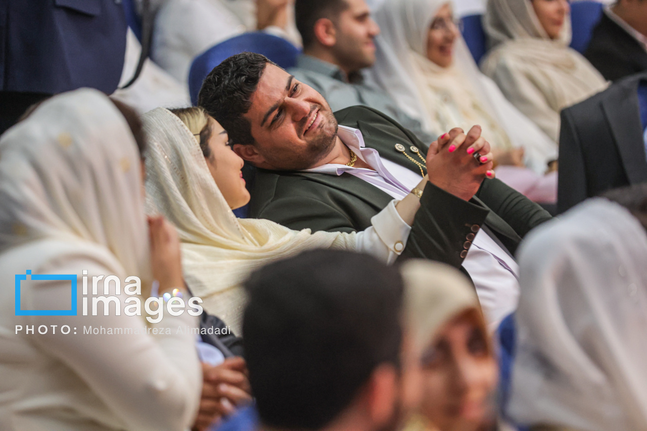 جشن ازدواج دانشجویی