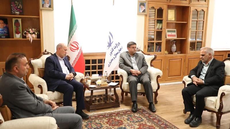 استاندار: زیرساختهای ورزشی چهارمحال و بختیاری ضعیف است