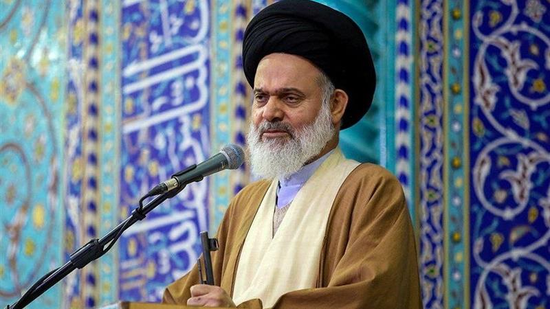 ملت ایران اجازه توقف برنامه غنی سازی را نخواهد داد