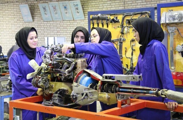 بیش از ۷۰ درصد استخدام ها بر پایه مهارتهای جدید انجام می شود