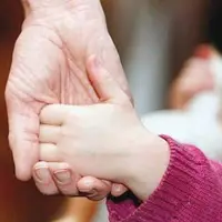چند کودک در کشور فرزندخوانده شدند؟