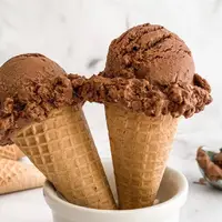 بستنی شکلاتی تو این روزهای گرم می چسبه