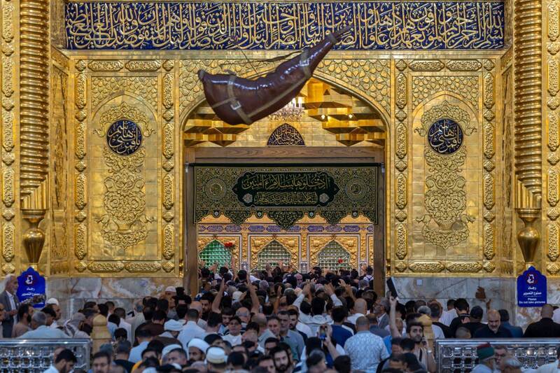 اولین شب جمعه ماه ذی‌الحجه در کربلای معلی