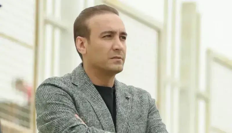 یادداشت مالک خیبر؛ ما، تراکتور و نساجی تنهاییم!