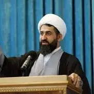واکنش یک امام جمعه به انتقاد ثابتی علیه تریبون نماز جمعه؛ نماز جمعه بی‌صاحب نیست...