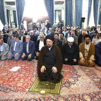 دیدار اعضا و دست اندرکاران ستاد مرکزی بزرگداشت امام خمینی با سید حسن خمینی