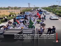 تصاویری از آیین بدرقه کاروان پیاده مشهد به کربلا